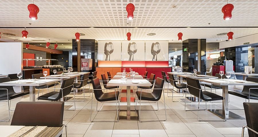 Ilunion Hotell